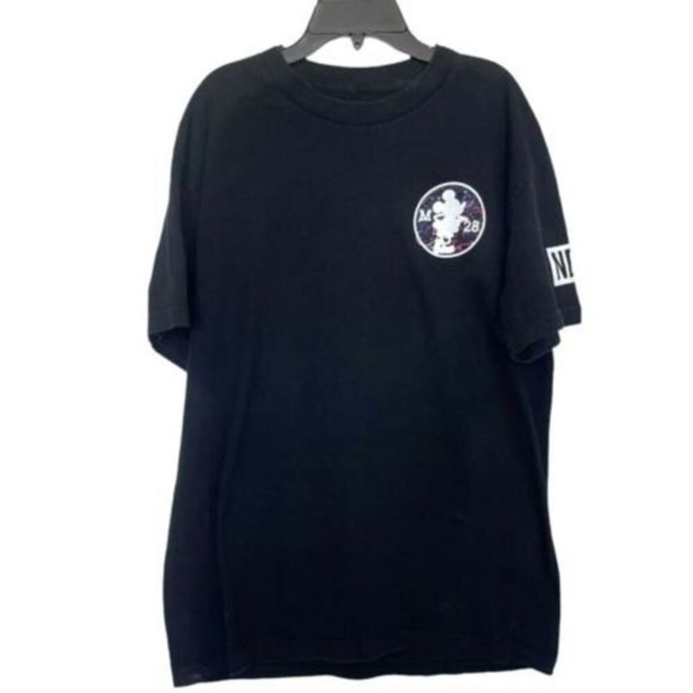 Neff T-Shirt Size Large Graphic Logo Mickey Mouse Mens Street Wear Disneyland